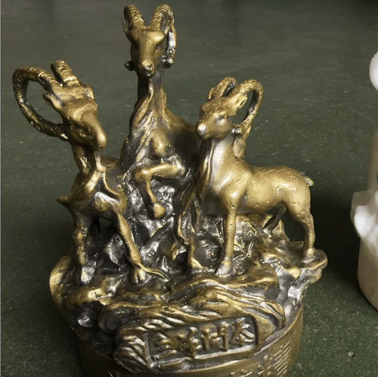 請你想想辦法和我交往，我做個(gè)動漫手板模型送給你